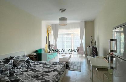 Apartment - Studio - 1 Bathroom for rent in Royal Residence 2 - Royal Residence - Dubai Sports City - Dubai