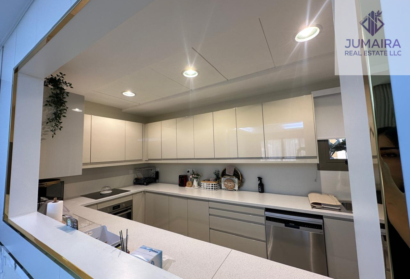 Renovated 4BR + Maid/Driver Room | VIP Villa
