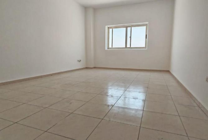 105550001 - Property Image 3
