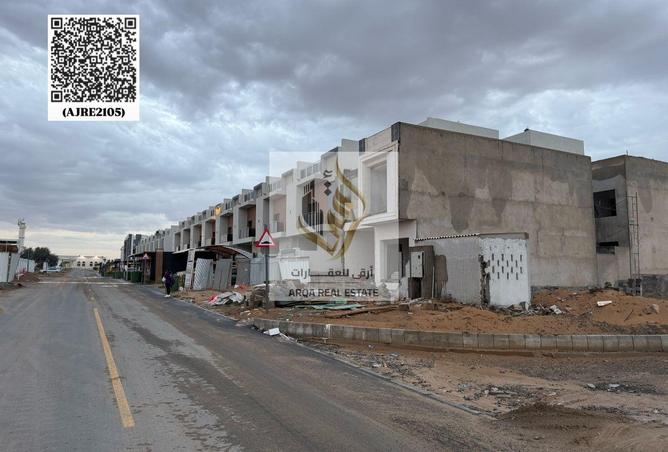 71493853 - Property Image 3