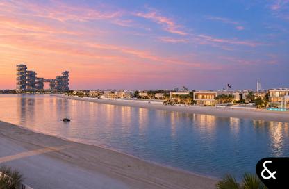 Villa - 6 - 7+ for sale in Signature Villas Frond H - Signature Villas - Palm Jumeirah - Dubai