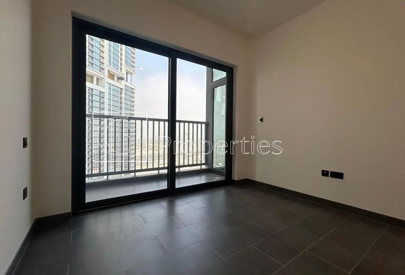 1bd | Lagoon View | Negotiable photo 5