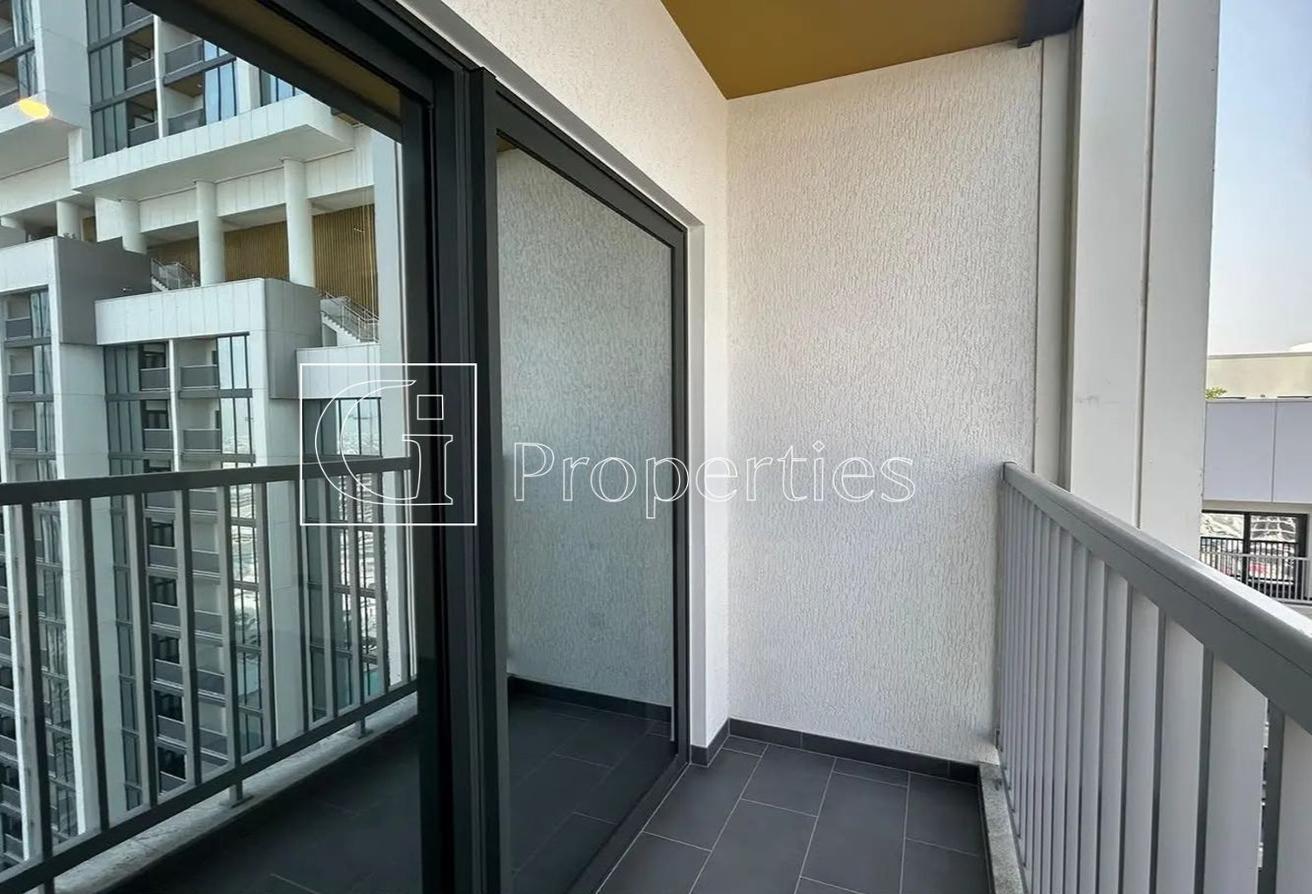1bd | Lagoon View | Negotiable photo 6