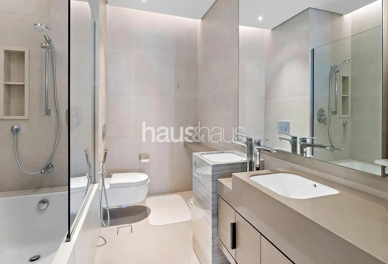 Luxury Living | Sea Views | Furnsihed photo 14