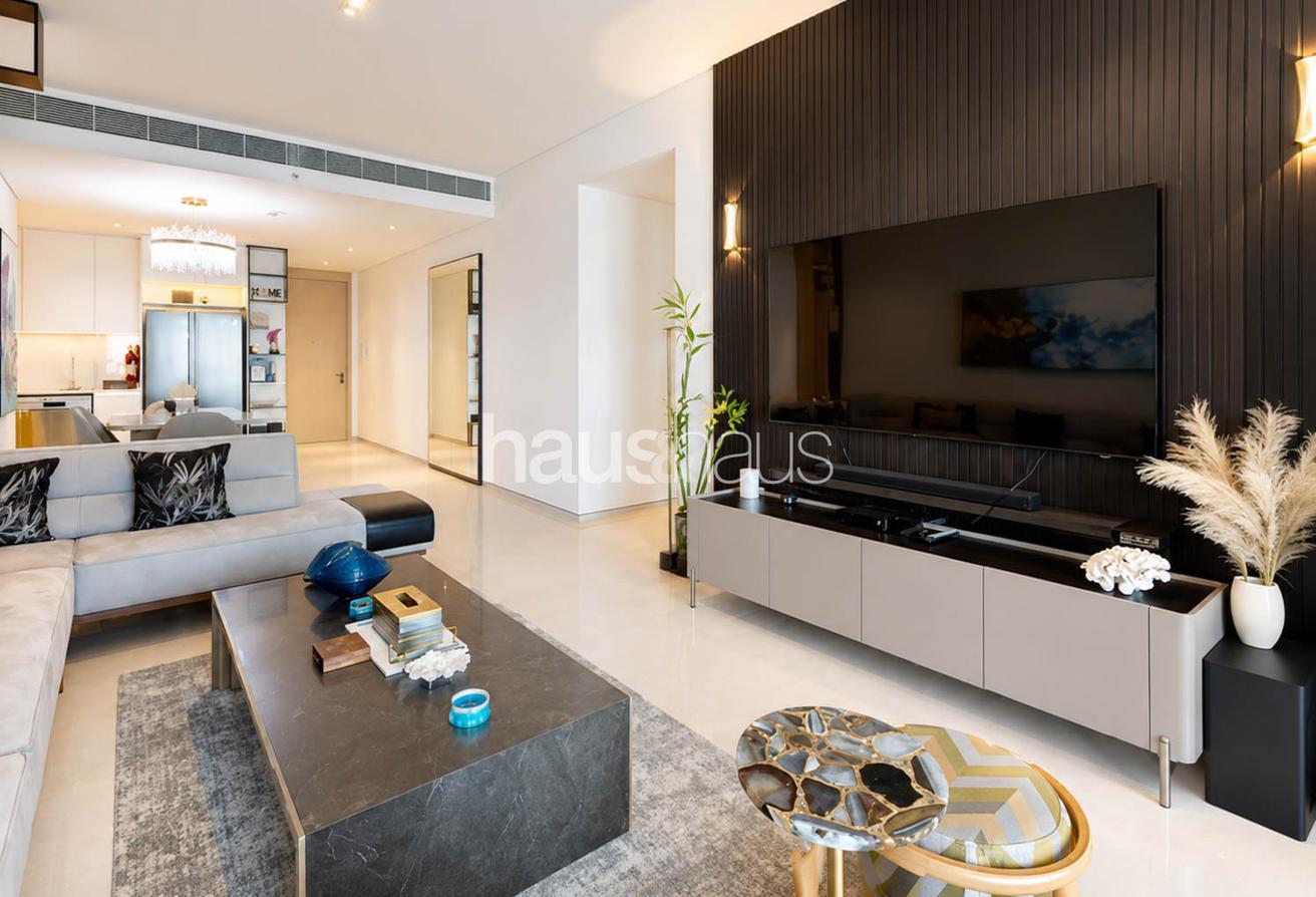 Luxury Living | Sea Views | Furnsihed photo 6