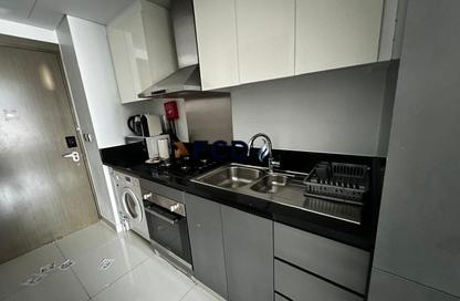 Apartment - Studio - 1 for rent in Damac Maison Prive B - Damac Maison Prive - Business Bay - Dubai