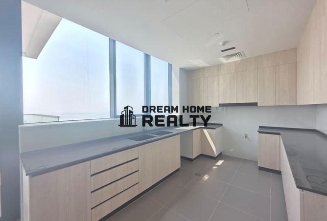 143749607 - Property Image 2