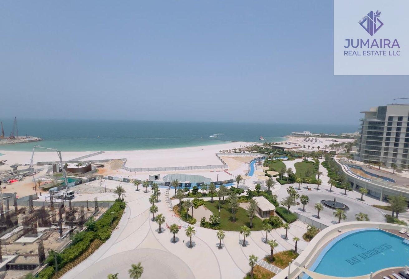 3-BR Sea View Apart with Maid’s Room & Storage