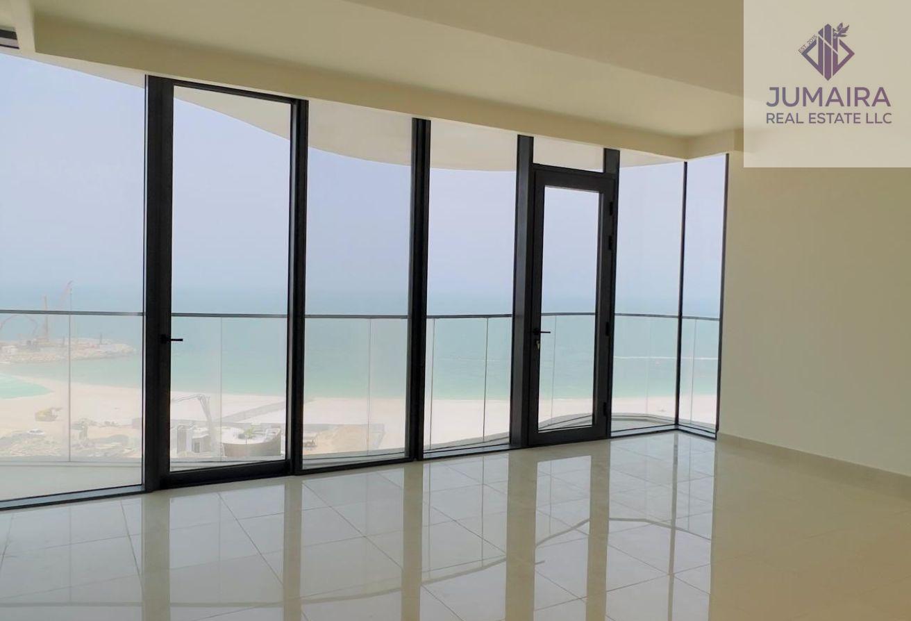 3-BR Sea View Apart with Maid’s Room & Storage
