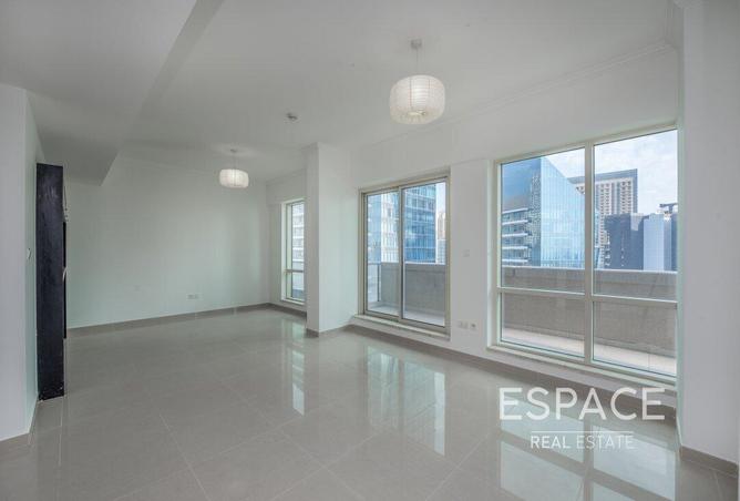 2OxMpdfZebI - Property Image 2