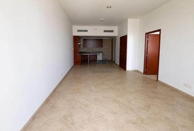 103710306 - Property Image 3