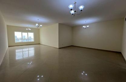 Apartment - 3 Bedrooms - 4 Bathrooms for rent in Al Majaz 3 - Al Majaz - Sharjah