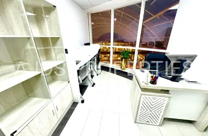 مكتب - غرفة نوم - 1 حمام للايجار في مبنى بيزنس اتريوم - عود ميثاء - بر دبي - دبي