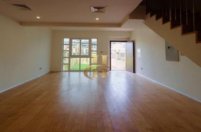 Villa - 4 - 5 for rent in Sydney Villas - District 18 - Jumeirah Village Circle - Dubai