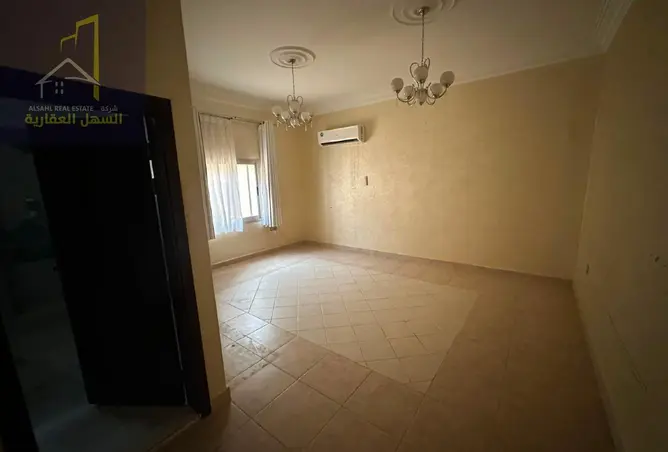 127923131 - Property Image 3