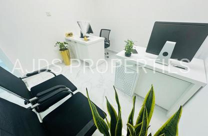 Office Space - Studio - 1 Bathroom for rent in Fatima Mohammad Ahmad Bin Suleiman Building - Al Raffa - Bur Dubai - Dubai