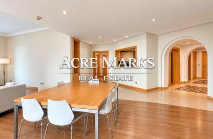 Apartment - 3 Bedrooms - 3 Bathrooms for rent in Al Das - Shoreline Apartments - Palm Jumeirah - Dubai