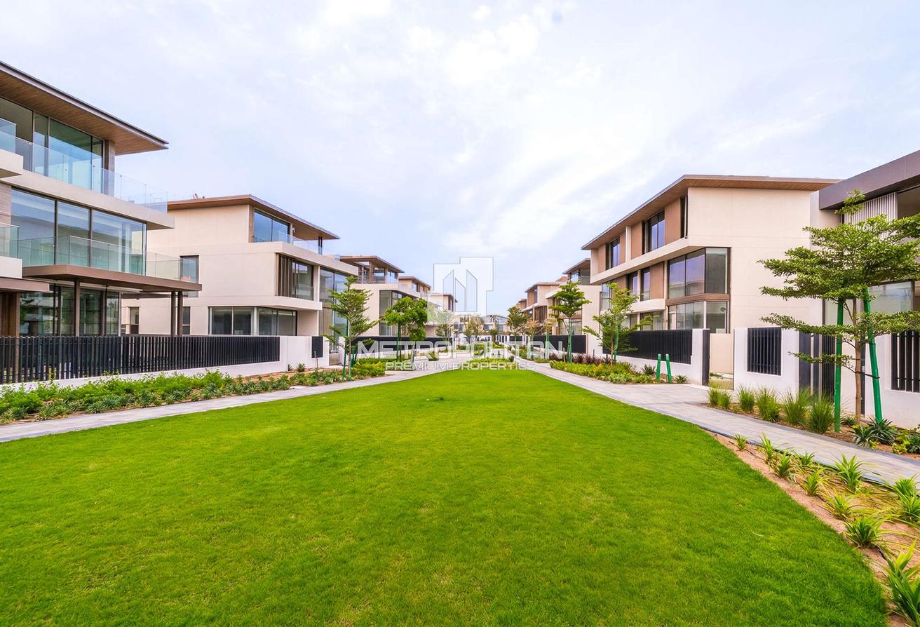 Corner | Open Park View | SD G+1 | Near Amenities photo 17