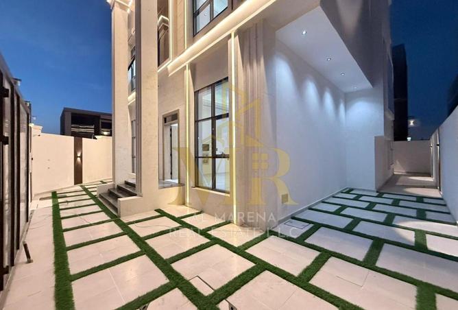 87461832 - Property Image 2