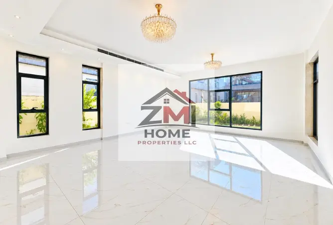 162815353 - Property Image 2