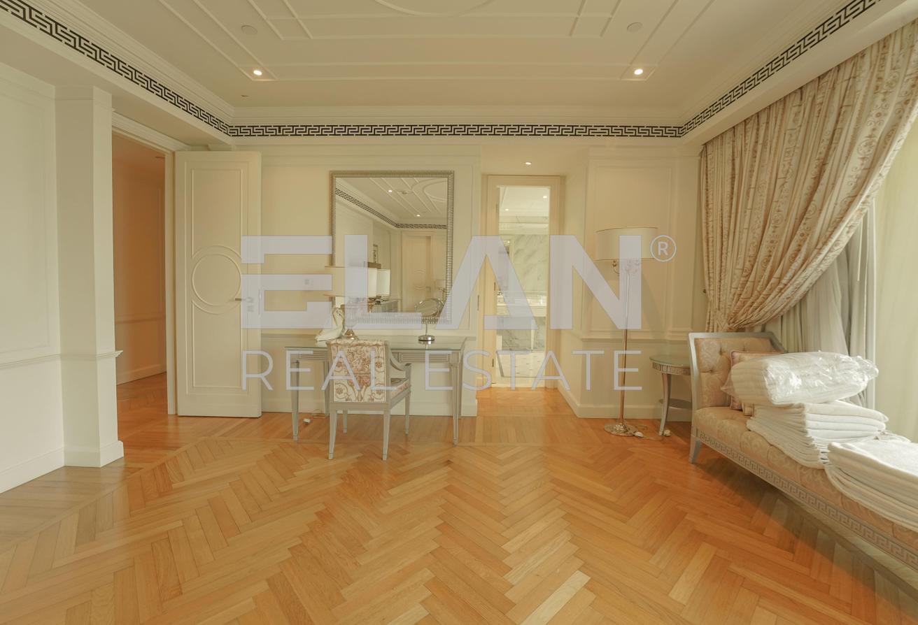 Ultra Luxury Furnished | Prime Location photo 10