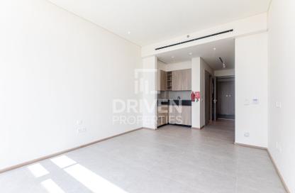 Apartment - Studio - 1 for rent in Signature Livings North - Signature Livings - District 10 - Jumeirah Village Circle - Dubai