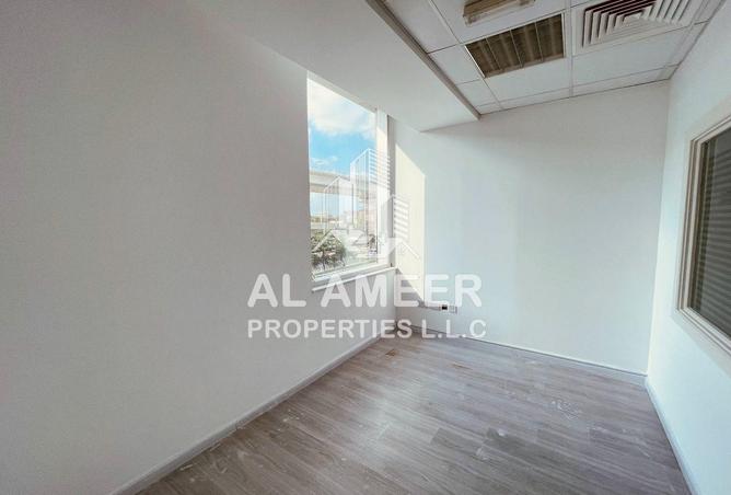 68739658 - Property Image 2