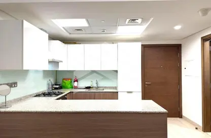 شقة - غرفة نوم - 2 حمامات للايجار في عزيزي عالية - الجداف - دبي