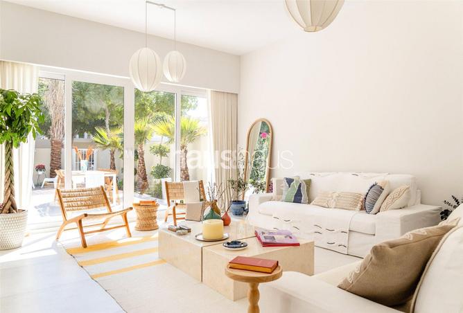 77791201 - Property Image 3