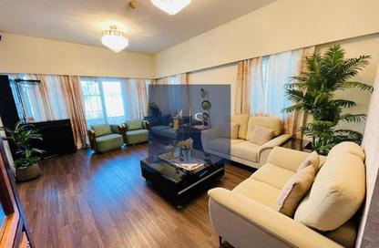 Villa - 3 Bedrooms - 4 Bathrooms for sale in Block E - District 16 - Jumeirah Village Circle - Dubai Villa - 3 Bedrooms - 4 Bathrooms for sale in Block E - District 16 - Jumeirah Village Circle - Dubai