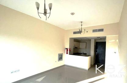 شقة - 1 حمام للايجار في برج يونى استايت الرياضية - مدينة دبي الرياضية - دبي شقة - 1 حمام للايجار في برج يونى استايت الرياضية - مدينة دبي الرياضية - دبي