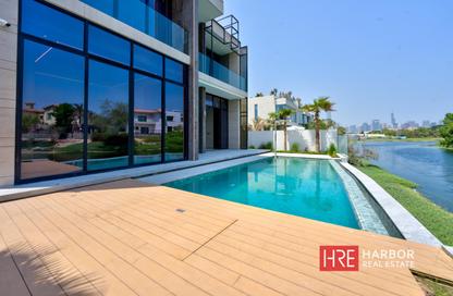 Villa - 5 - 7 for sale in District 6 - Jumeirah Park - Dubai