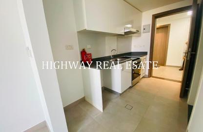 Apartment - Studio - 1 for rent in Areej Apartments - Aljada - Sharjah Apartment - Studio - 1 for rent in Areej Apartments - Aljada - Sharjah