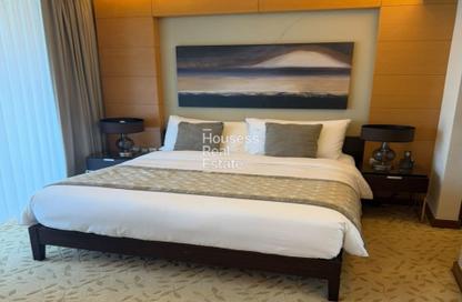 Apartment - Studio - 1 Bathroom for rent in The Dubai Mall Residences - Downtown Dubai - Dubai