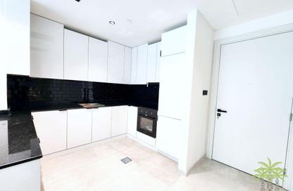 Apartment - 1 Bedroom - 1 Bathroom for rent in Mayfair Residency - Business Bay - Dubai