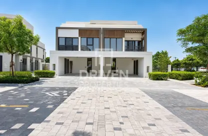 Villa - 5 Bedrooms - 7 Bathrooms for sale in Aura 1 - Aura - Tilal Al Ghaf - Dubai