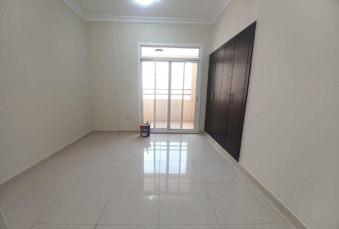 105111556 - Property Main Image