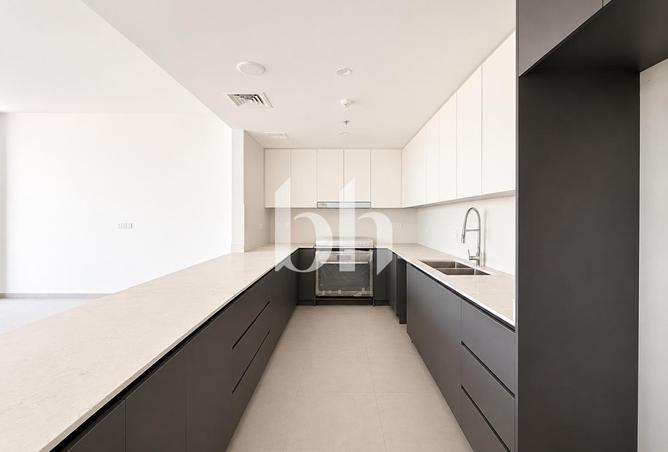 132009848 - Property Image 2