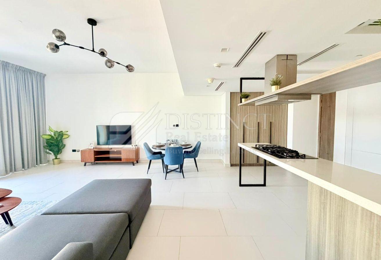 Penthouse, West Beach View, Now Ready for Leasing photo 12