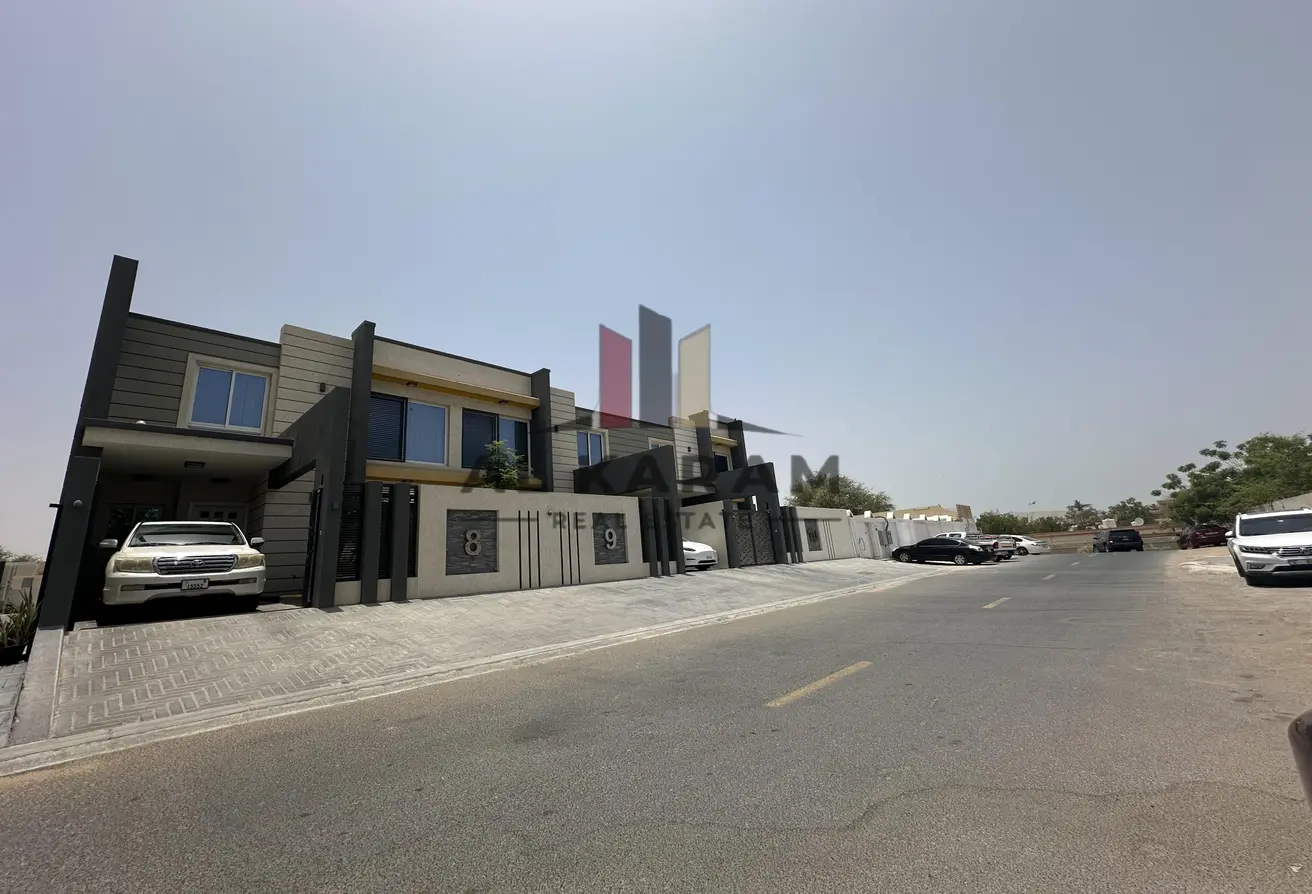 156014637 - Property Main Image