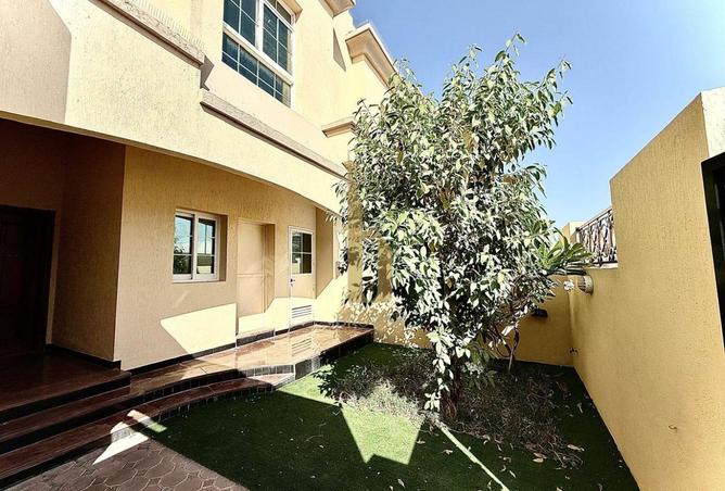 94003239 - Property Image 3