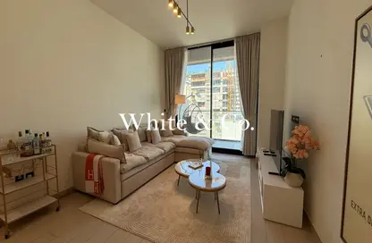 شقة - غرفة نوم - 2 حمامات للايجار في بن غاطي عنبر - منطقة 11 - قرية جميرا الدائرية - دبي شقة - غرفة نوم - 2 حمامات للايجار في بن غاطي عنبر - منطقة 11 - قرية جميرا الدائرية - دبي