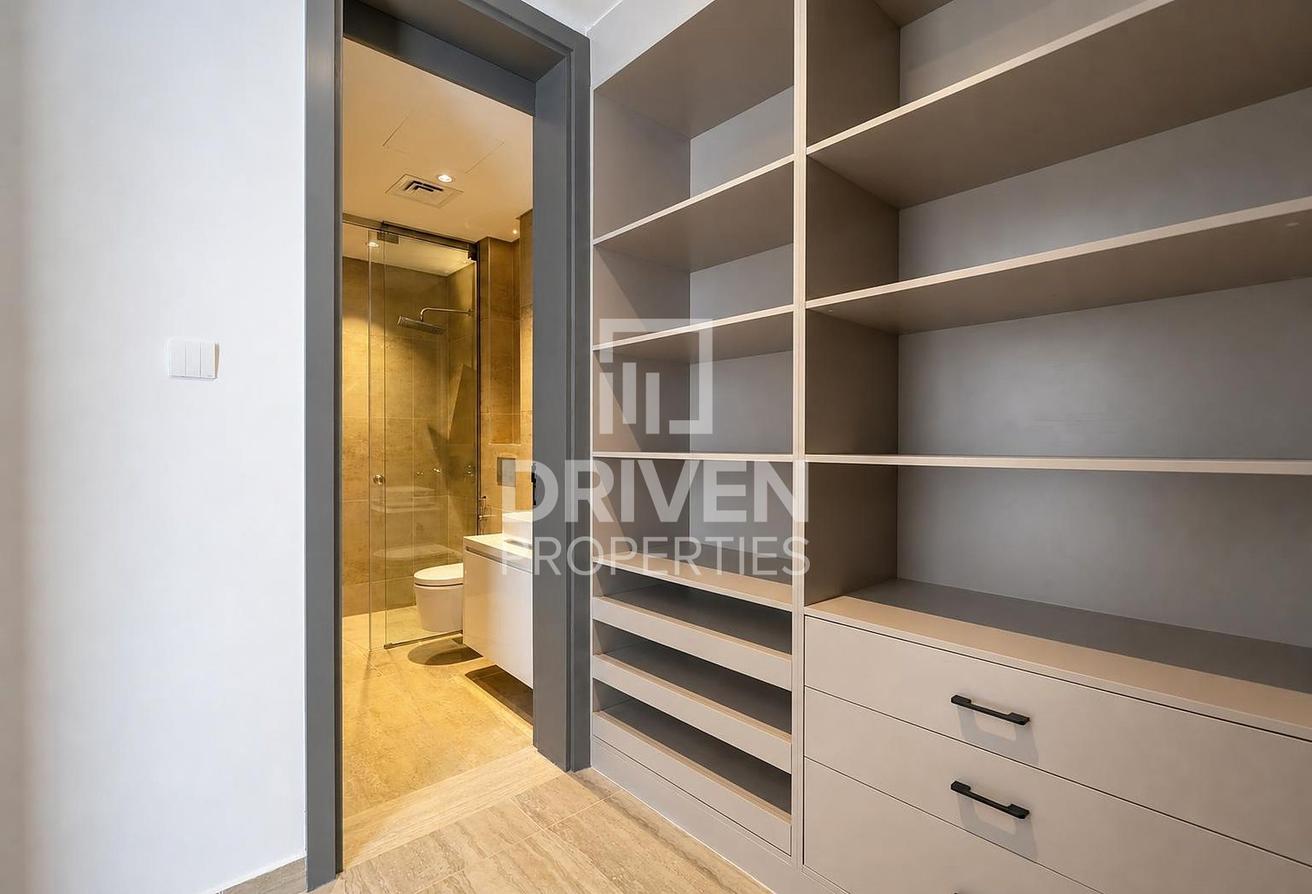 Corner Unit | Large Plot | Partially Furnished photo 21