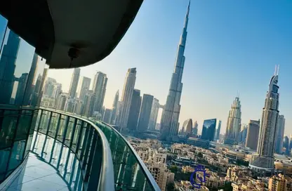 شقة - 2 غرف نوم - 2 حمامات للايجار في داماك ميزون ذا ديستنكشن - وسط مدينة دبي - دبي