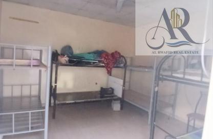 Labor Camp - Studio - 7+ for rent in Al Jurf 1 - Al Jurf - Ajman