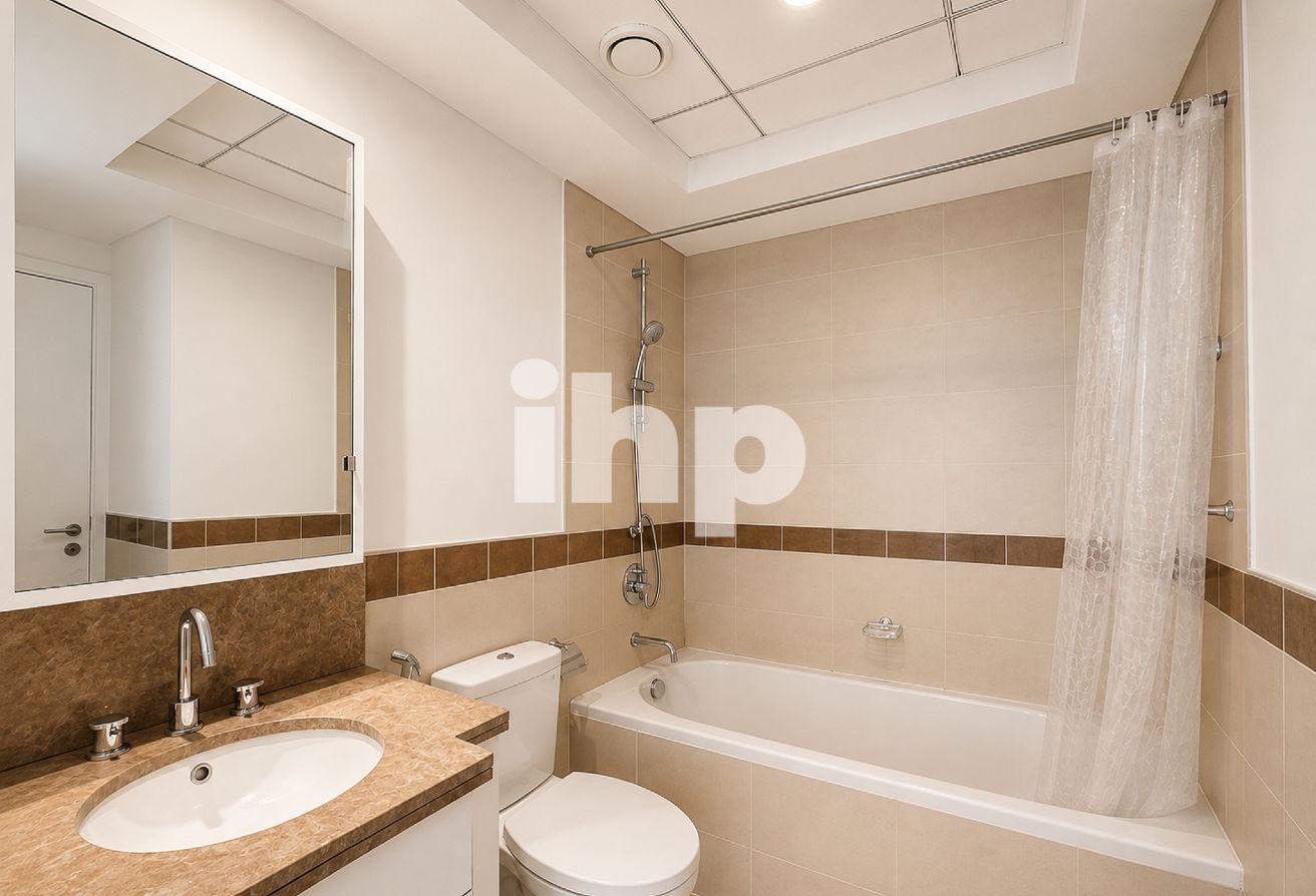 Burj Khalifa View | High Floor | Flexible cheques photo 9