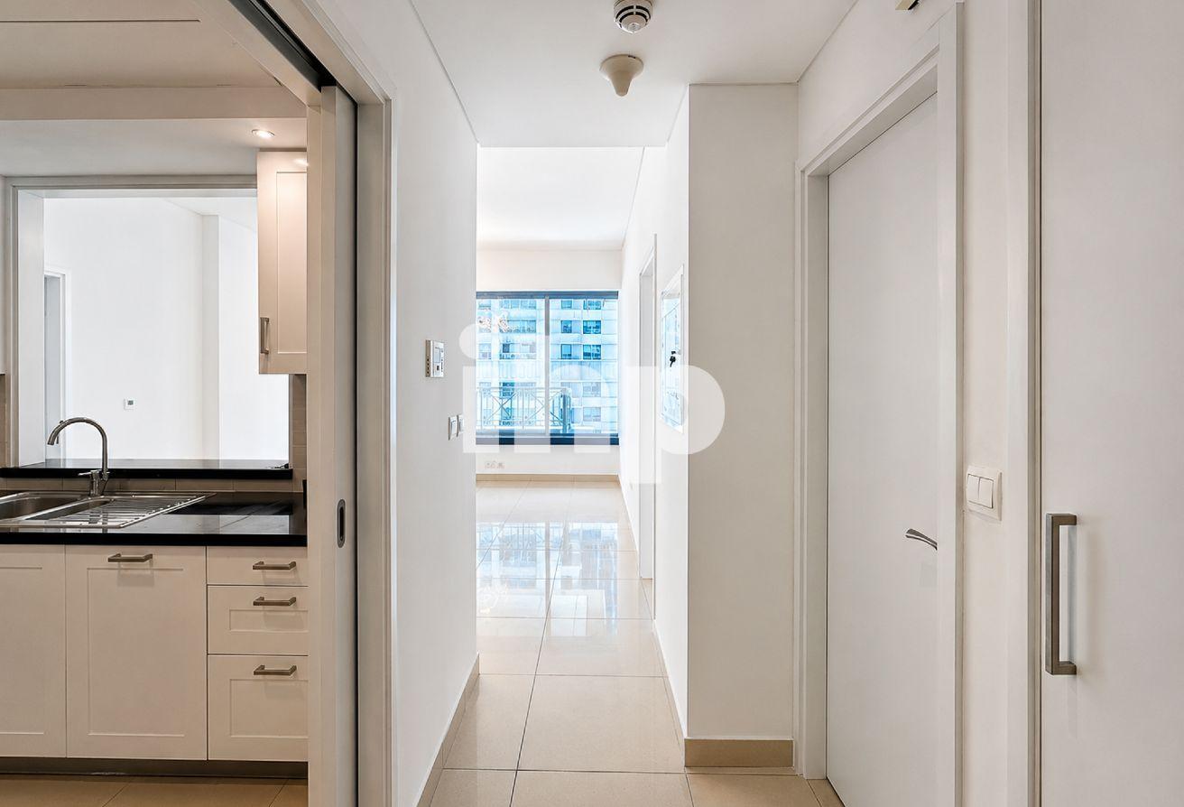 Burj Khalifa View | High Floor | Flexible cheques photo 12