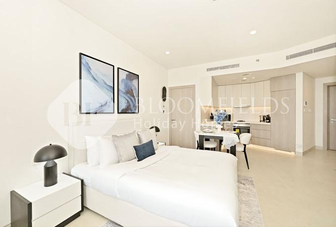 Contemporary Studio l Modern Living l Call Now photo 2