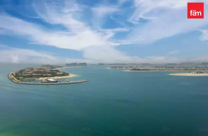 Apartment - 3 Bedrooms - 3 Bathrooms for rent in Palace Beach Residence Tower 1 - Palace Beach Residence - EMAAR Beachfront - Dubai Harbour - Dubai