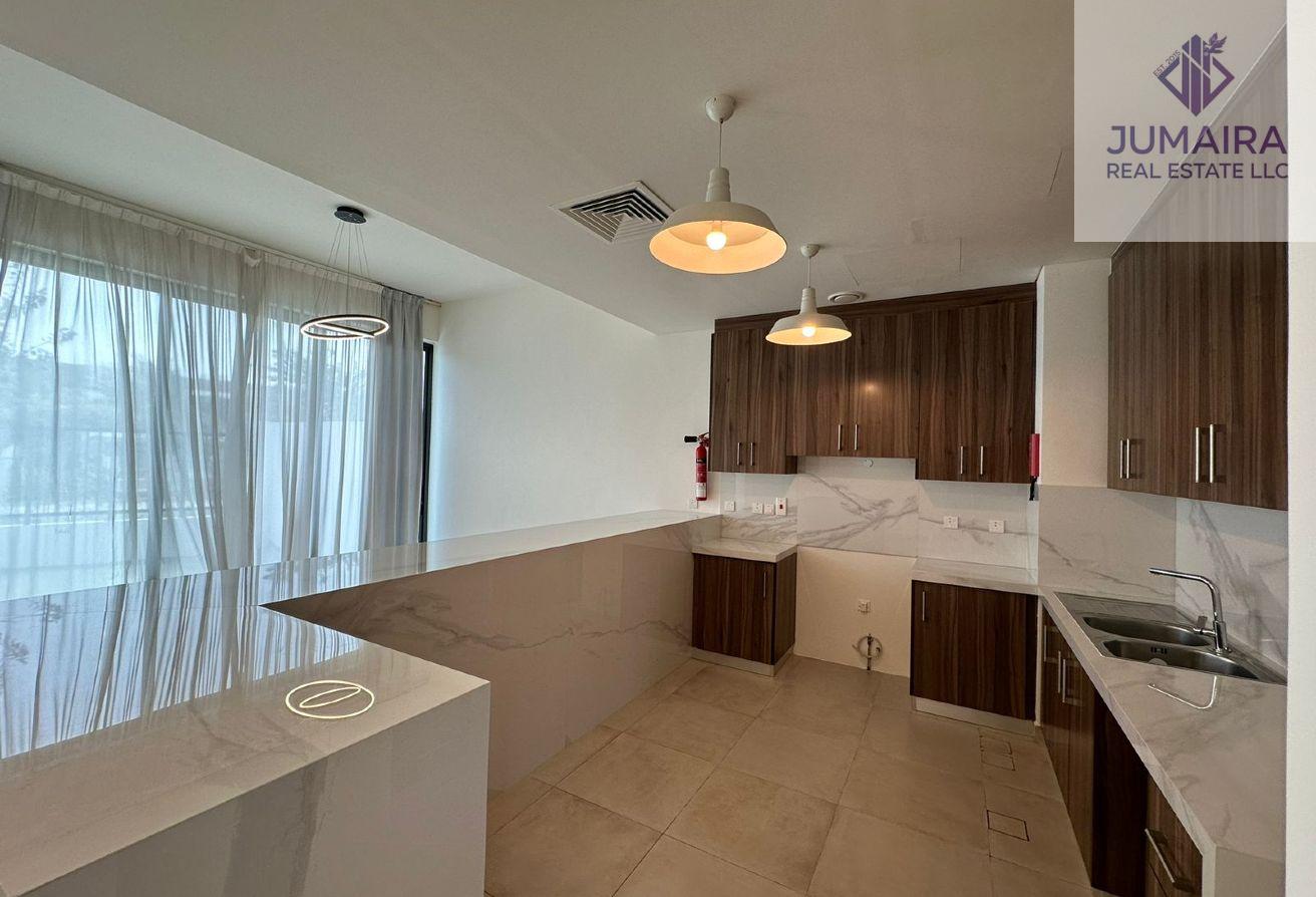 Stunning 3-bedroom villa with Maid Room